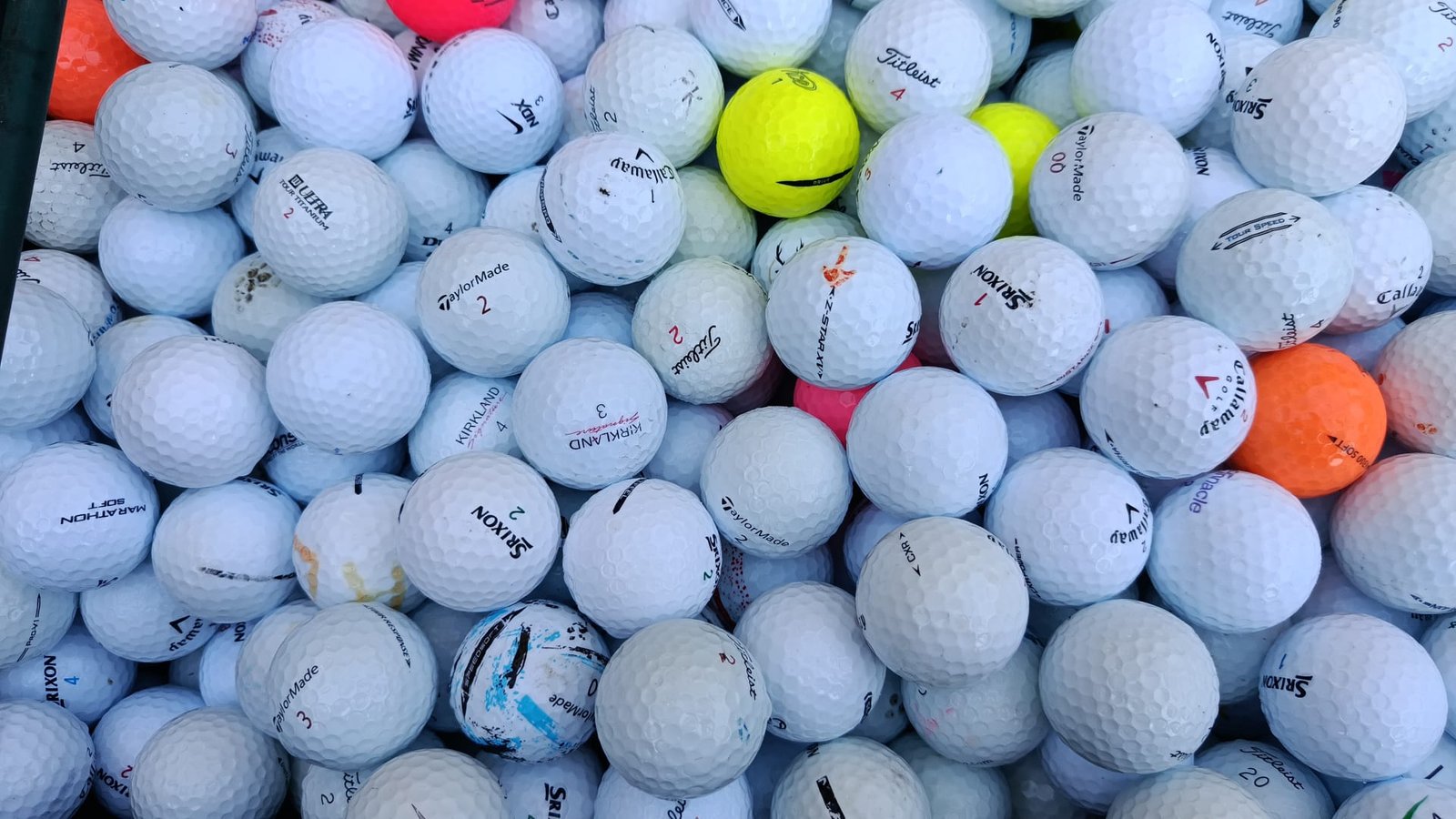 Golf balls ready to sell